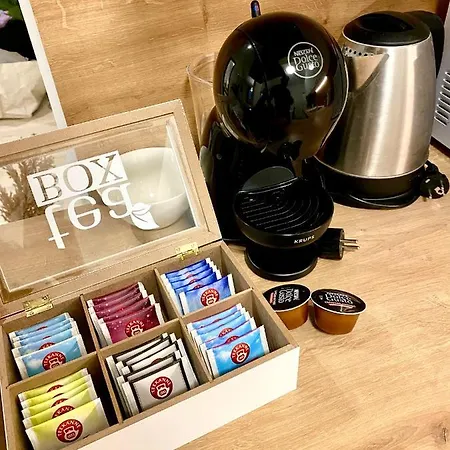 The Elite Downtown A/c & Garage Parking 布拉迪斯拉发