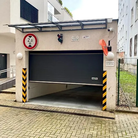 Apartman The Elite Downtown A/c & Garage Parking